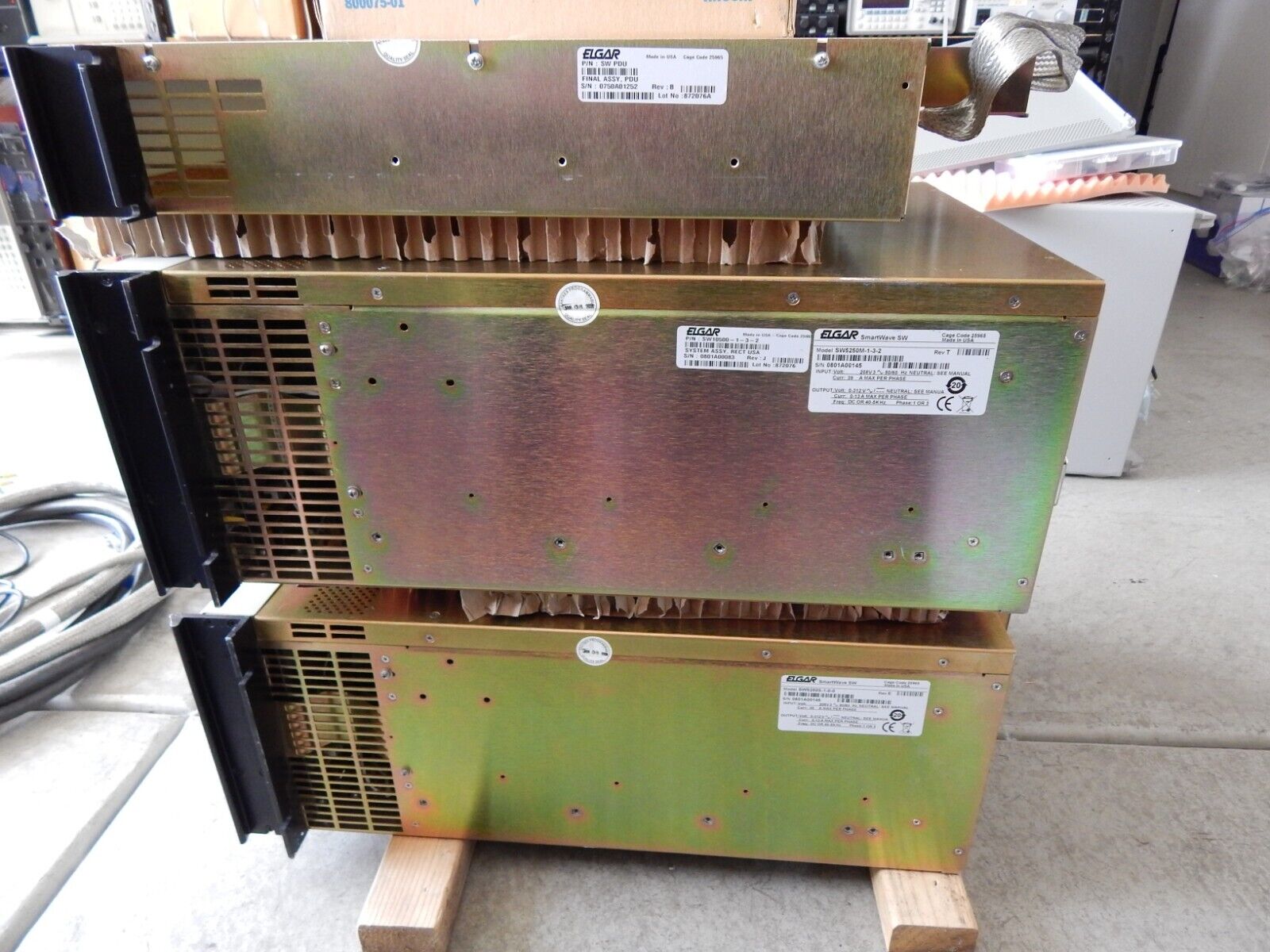 Ametek Elgar SW10500A-1-3-2 Power Source, 10500 VA Ametek Elgar SW10500A-1-3-2 Power Source, 10500 VA